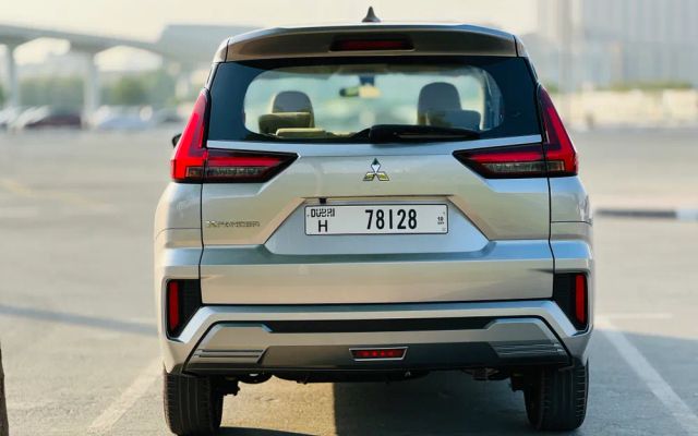 MITSUBISHI XPANDER - image 4