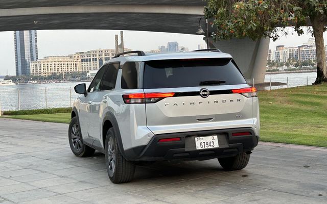 Nissan Pathfinder - image 2
