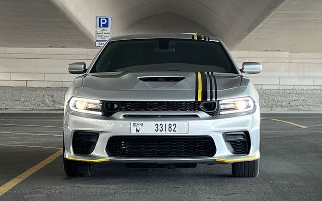 Dodge Charger - image 3