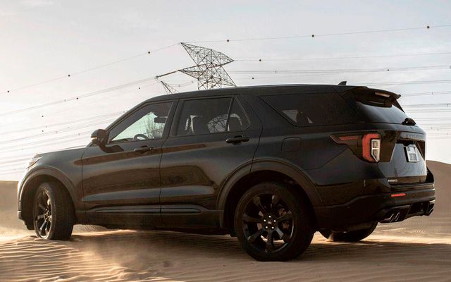 FORD EXPLORER ST - image 4