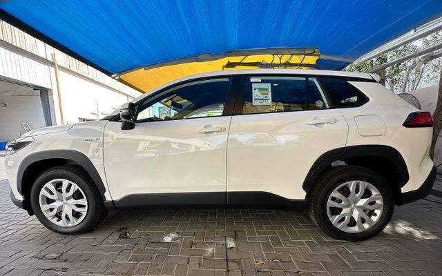 TOYOTA COROLLA CROSS HYBRID 1.8L ELECTRIC 2022 - image 2