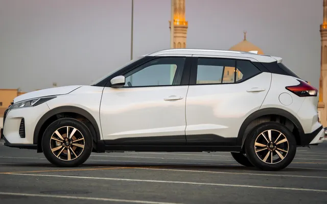 NISSAN KICKS - image 2