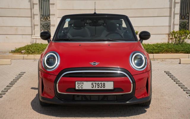 Mini Cooper - image 2