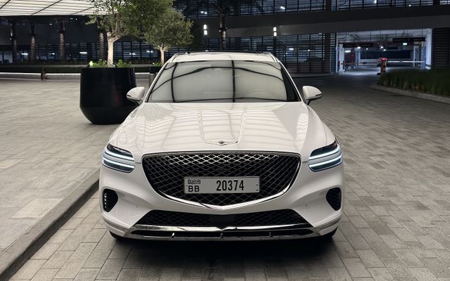 Genesis GV 70 - image 3