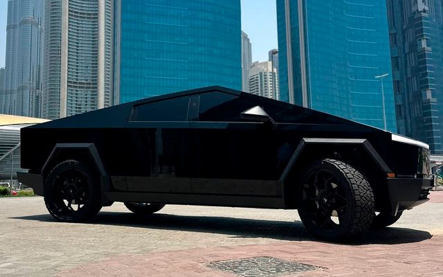 Tesla CYBERTRUCK CYBERBEAST - image 1