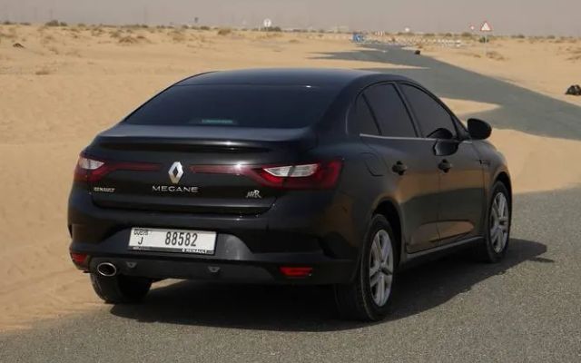 RENAULT MEGANE - image 4