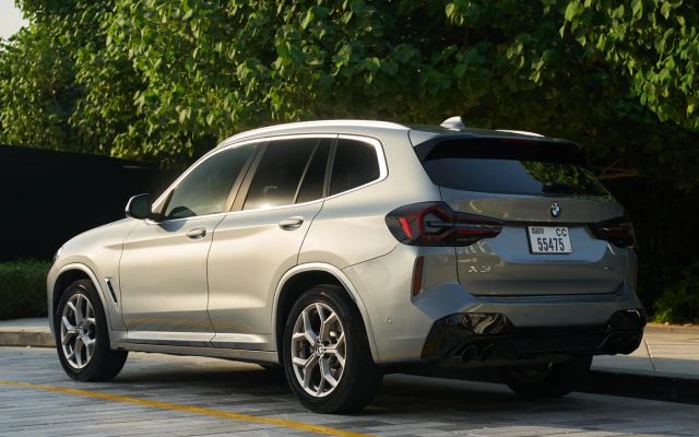 BMW X3 - image 4