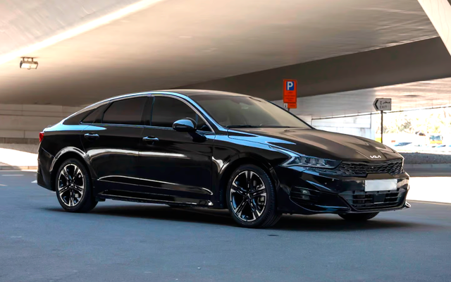 KIA K5 - image 3