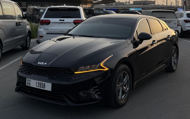 KIA K5 - image 1