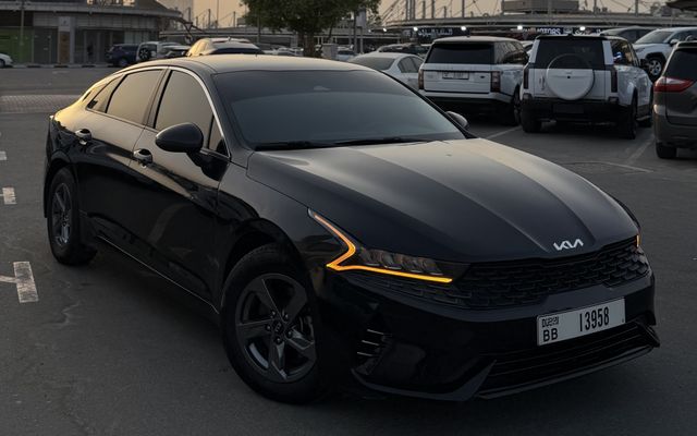 KIA K5 - image 2
