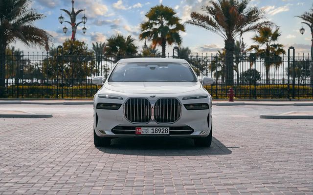 BMW 735LI - image 3