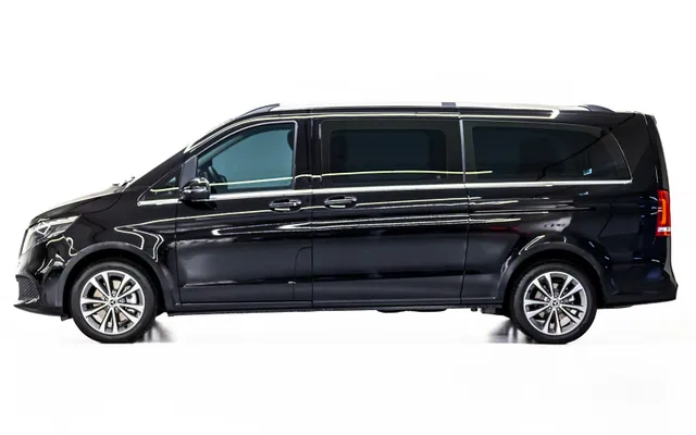 Mercedes V250 - image 2