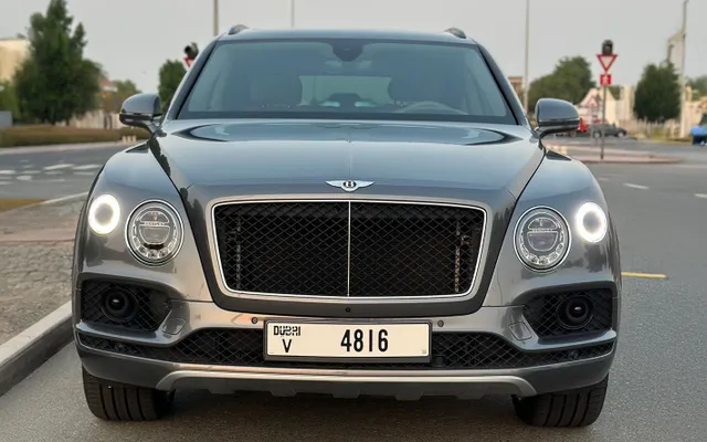 BENTLEY BENTAYGA - image 2