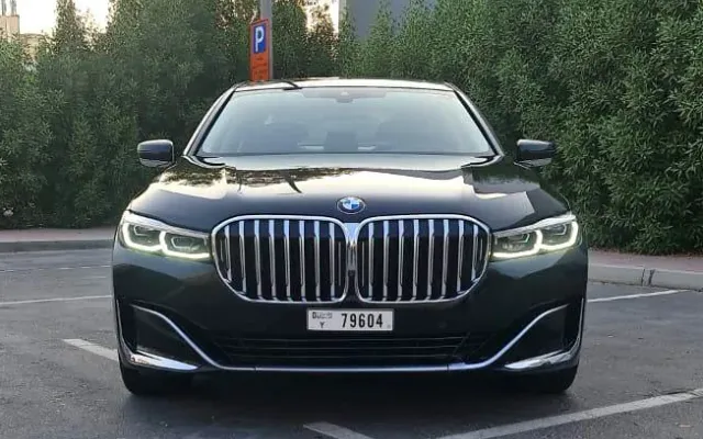 BMW 740 Xi - image 2
