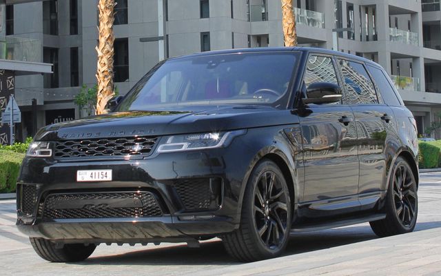 RANGE ROVER SPORT - image 1