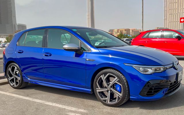 Volkswagen Golf8 R - image 1