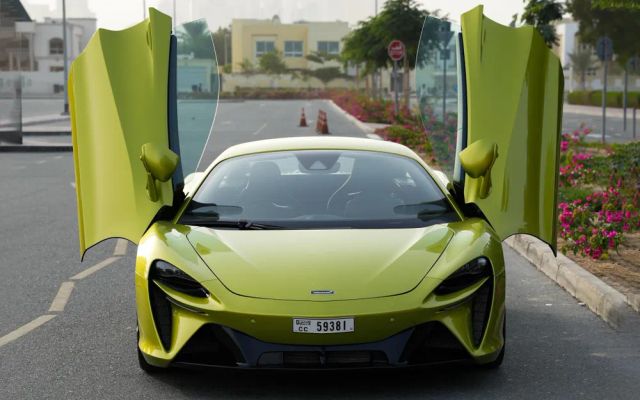 MCLAREN ARTURA - image 3