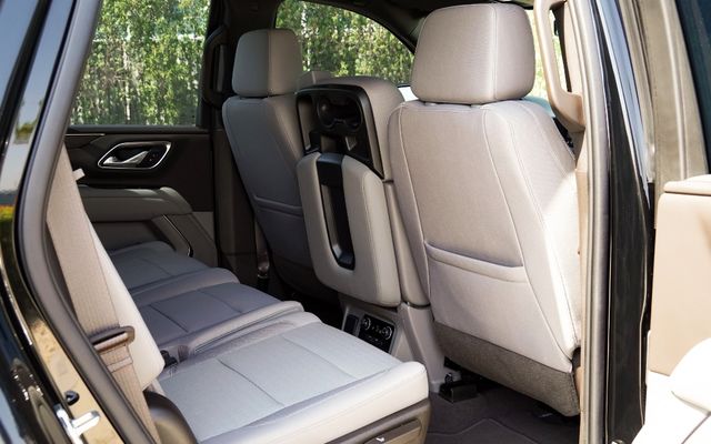 Chevrolet Tahoe - image 4
