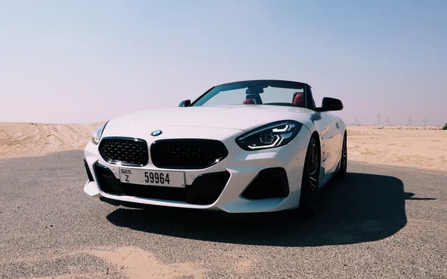 BMW Z4 - image 4
