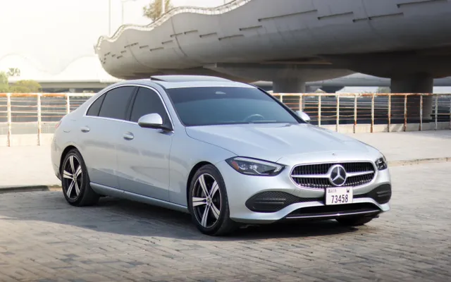 Mercedes C300 - image 3