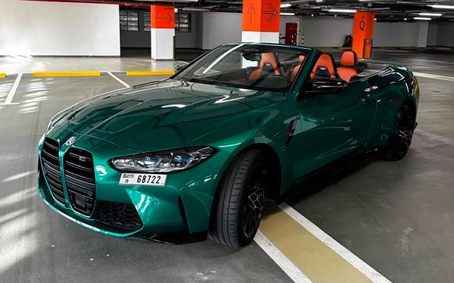 BMW M4 - image 1