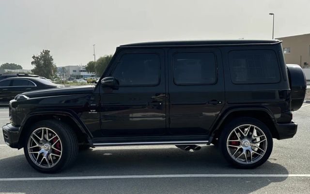 Mercedes G63 - image 2
