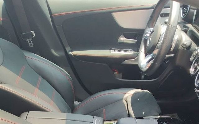 MERCEDES CLA 200 - image 3