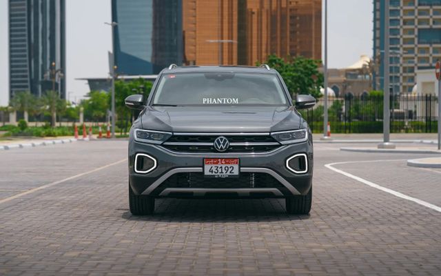 VOLKSWAGEN t-roc - image 3