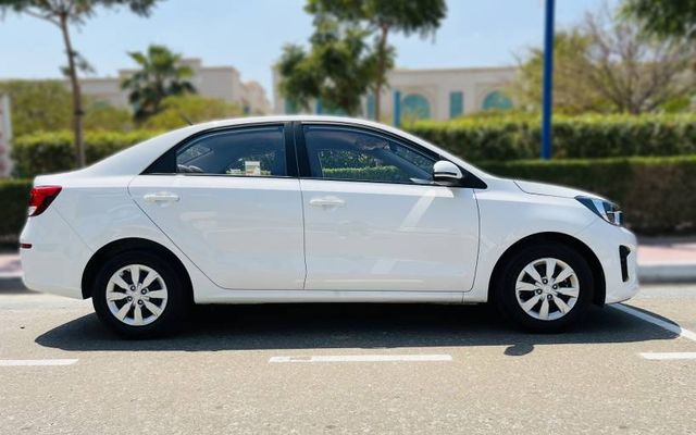 Kia Pegas - image 2