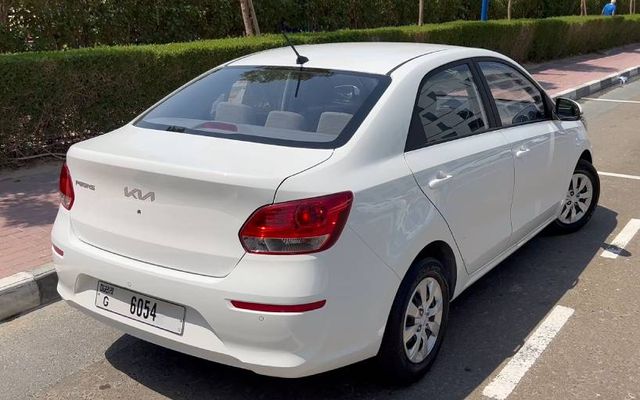 Kia Pegas - image 3