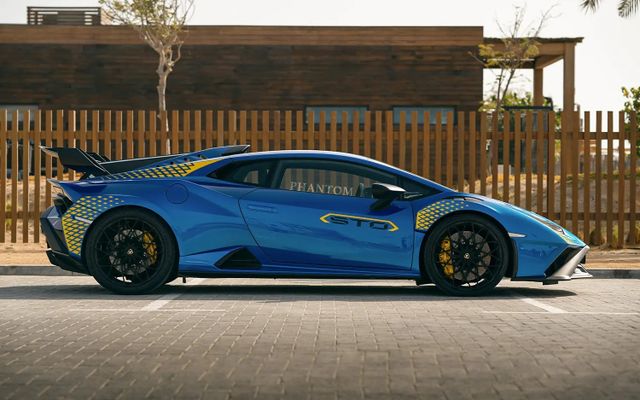LAMBORGHINI HURACAN STO - image 2