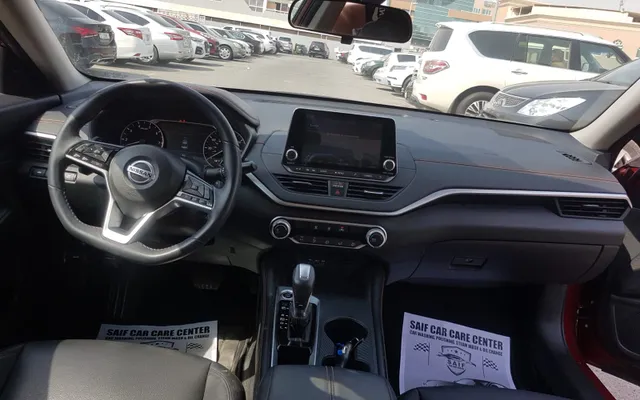 NISSAN ALTIMA - image 4