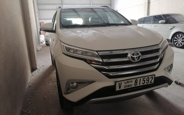 TOYOTA Rush - image 3