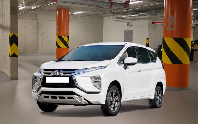 Mitsubishi Xpander 1.5L High Line 7 STR - image 1