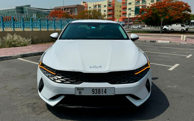 KIA K5 - image 2
