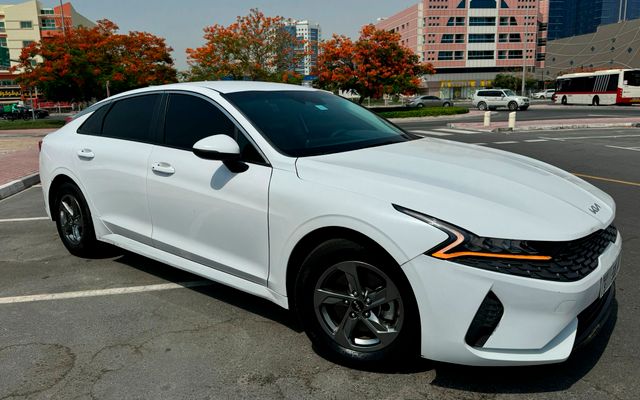 KIA K5 - image 3