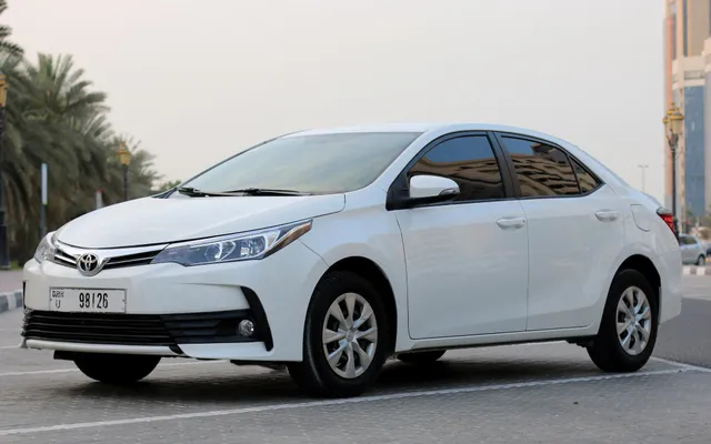 TOYOTA COROLLA – Picture 1