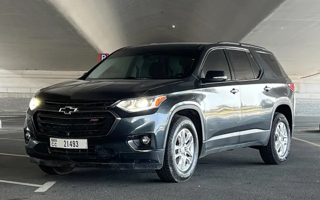 Chevrolet Traverse - image 1