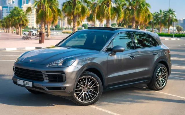 PORSCHE CAYENNE – Picture 1