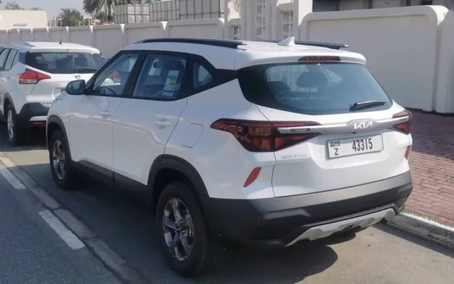 KIA SELTOS - image 2