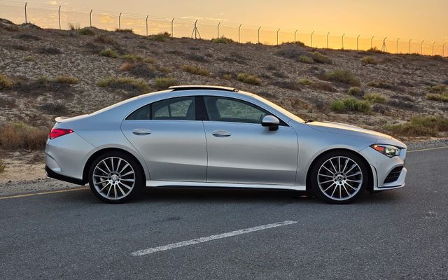Mercedes Benz CLA 250 2021 - image 2