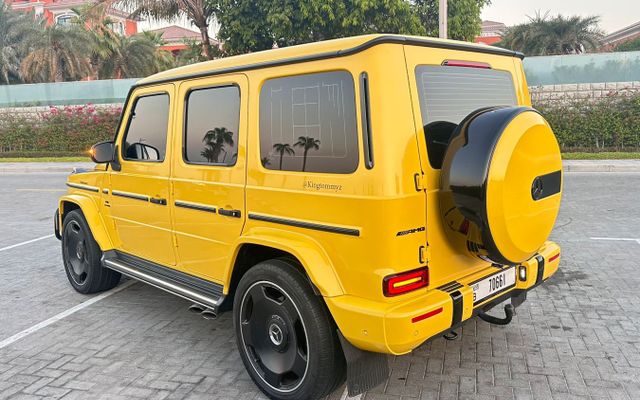 MERCEDES G63 - image 3