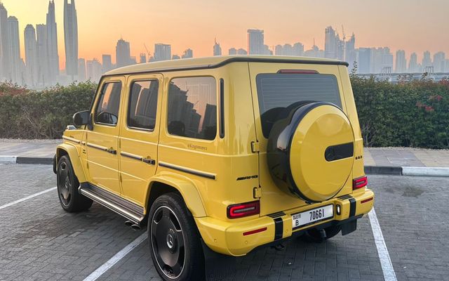 MERCEDES G63 - image 4