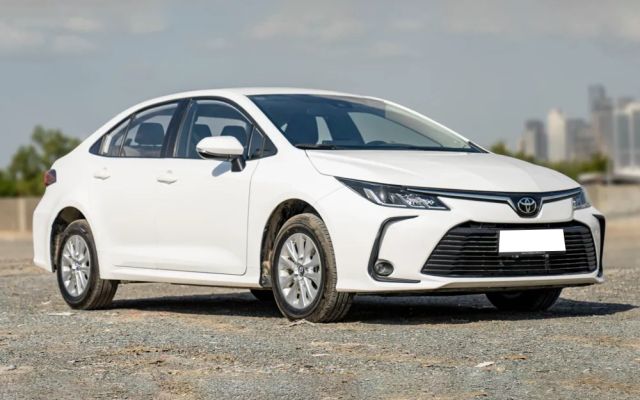 Toyota COROLLA - image 4
