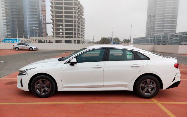 KIA K5 - image 2
