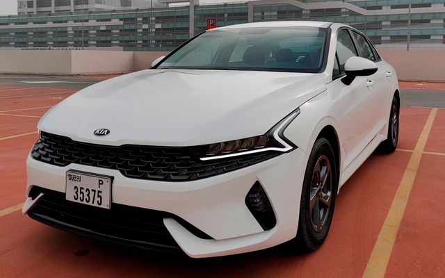 KIA K5 - image 1