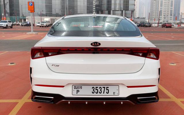 KIA K5 - image 4