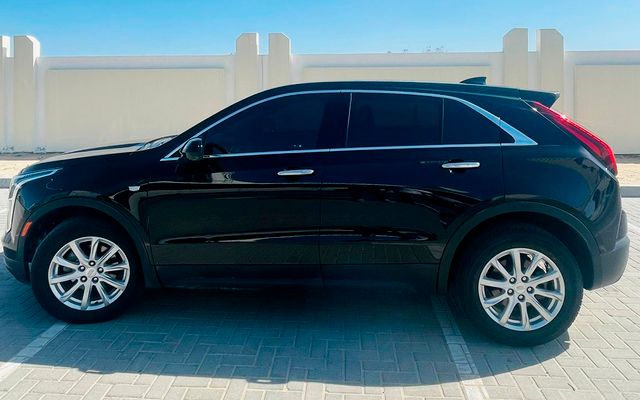 Cadillac XT4 - image 2