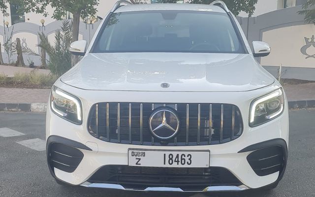 MERCEDES GLB-250 - image 2