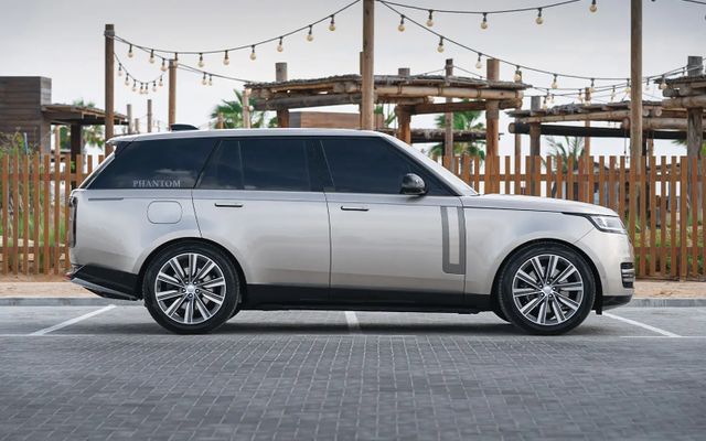 RANGE ROVER VOGUE HSE - image 2